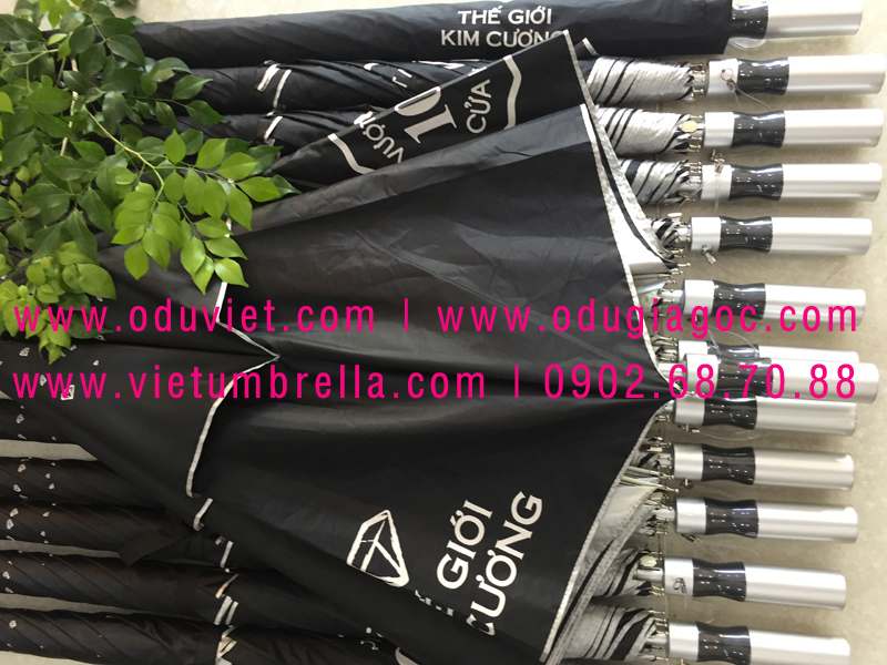 xưởng sản xuất ô dù cầm tay in logo quảng cáo